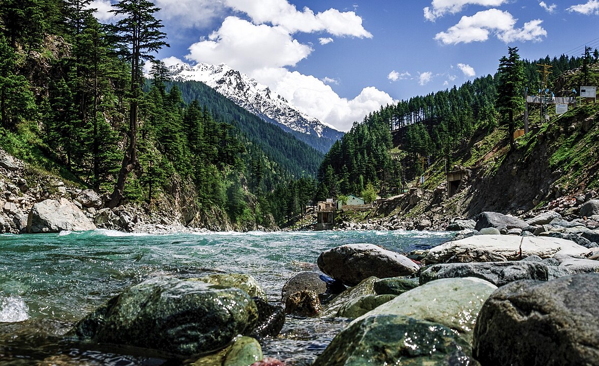 1178px-River_Swat_Pakistan_3